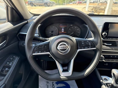 2022 Nissan Altima S FWD
