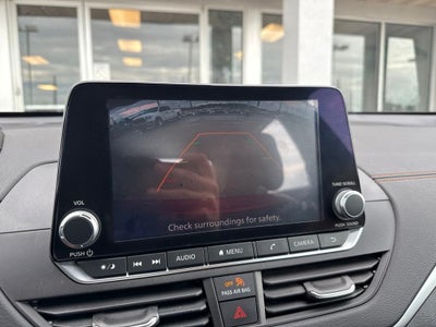 2021 Nissan Altima SR FWD