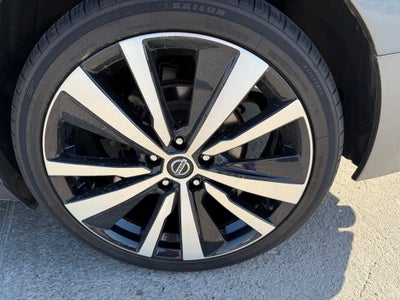 2021 Nissan Altima SR FWD