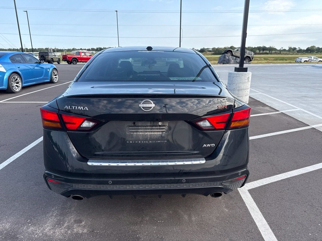 2023 Nissan Altima SR Intelligent AWD