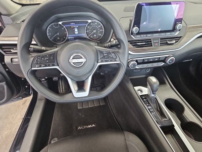 2025 Nissan Altima SV FWD