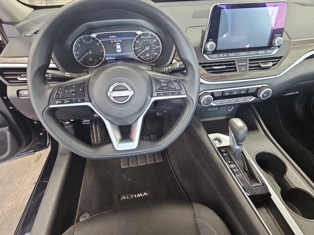 2025 Nissan Altima SV FWD