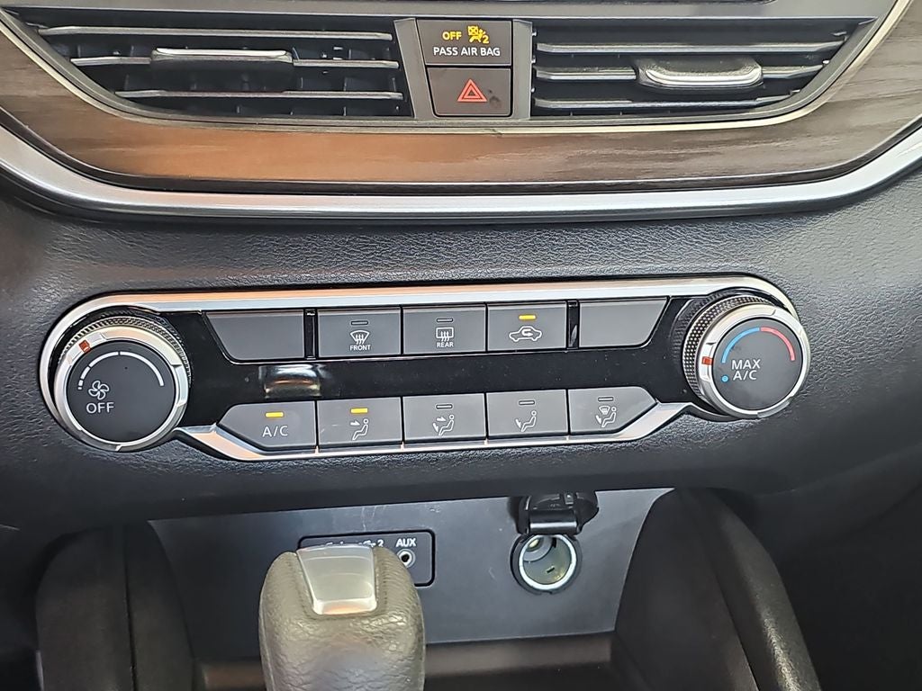 2025 Nissan Altima SV FWD