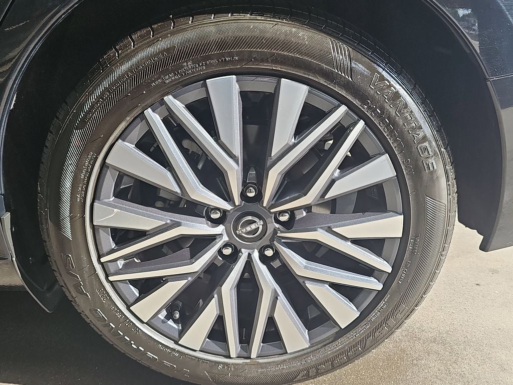 2025 Nissan Altima SV FWD
