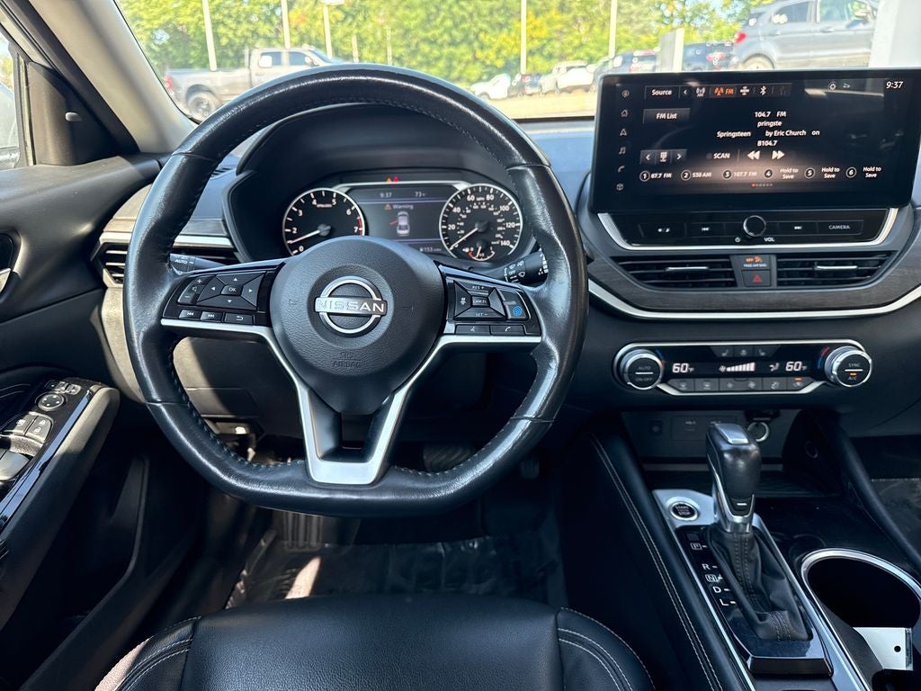 2023 Nissan Altima SL FWD
