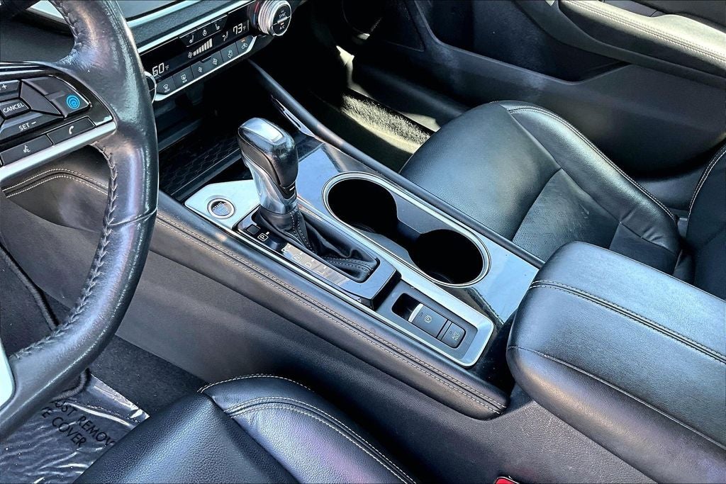 2023 Nissan Altima SL FWD