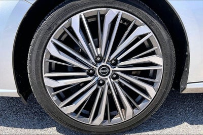 2023 Nissan Altima SL FWD