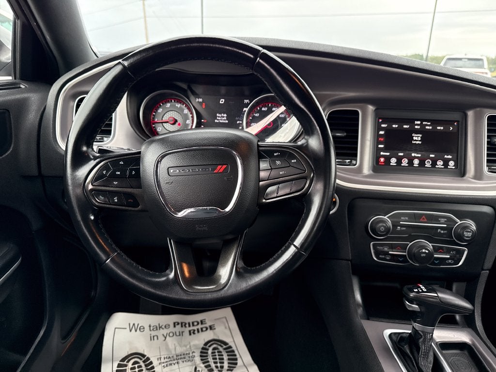 2022 Dodge Charger SXT RWD