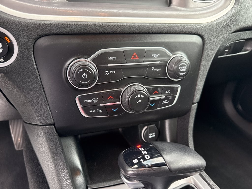 2022 Dodge Charger SXT RWD