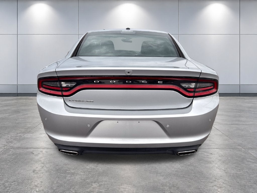 2022 Dodge Charger SXT RWD