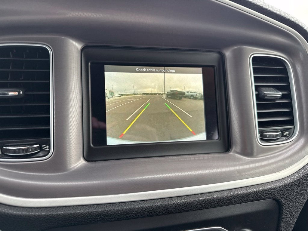 2022 Dodge Charger SXT RWD