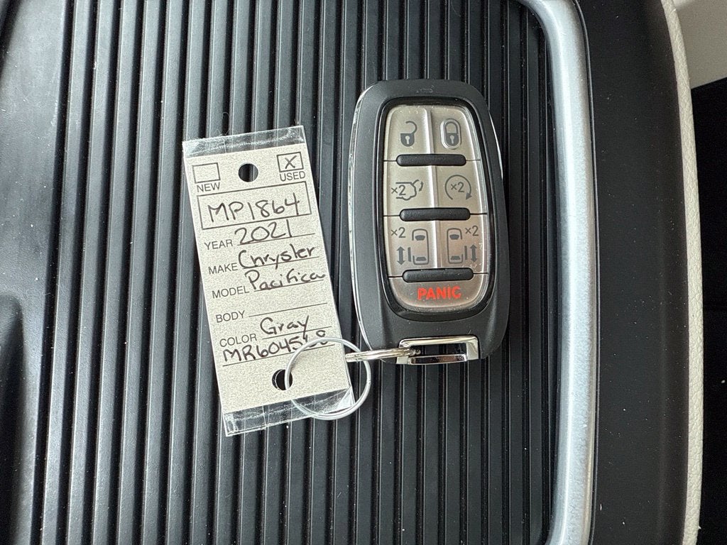 2021 Chrysler Pacifica Touring L