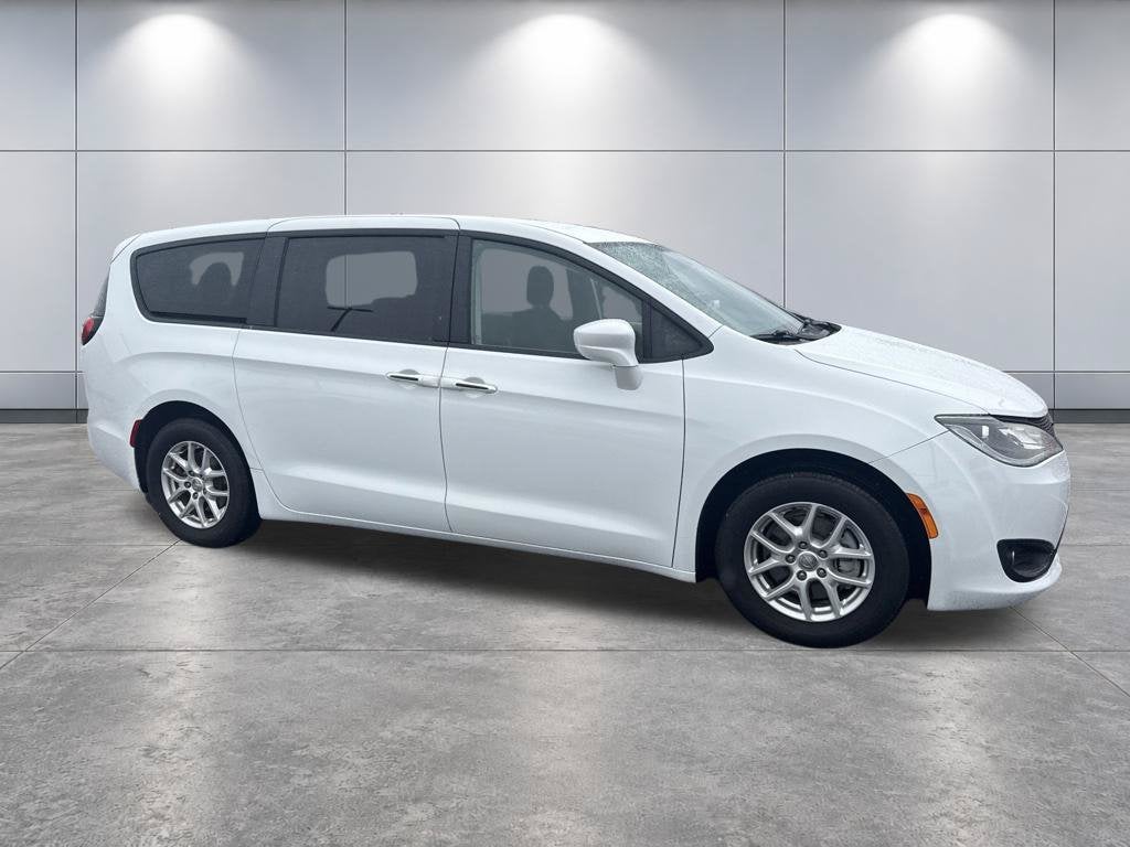 2020 Chrysler Pacifica Touring