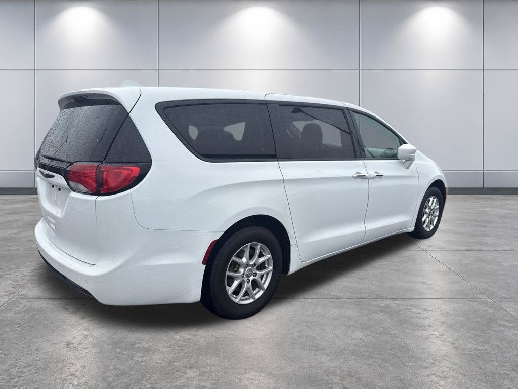 2020 Chrysler Pacifica Touring