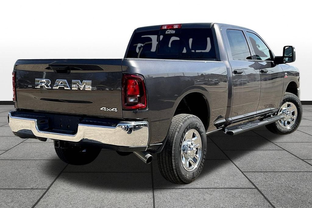 2025 RAM 2500 Tradesman Crew Cab 4x4 6'4' Box