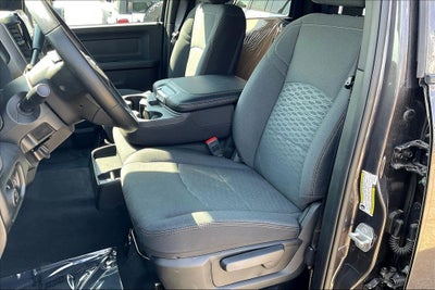 2025 RAM 2500 Tradesman Crew Cab 4x4 6'4' Box