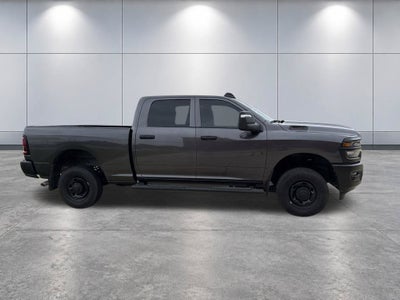 2025 RAM 2500 Tradesman Crew Cab 4x4 6'4' Box