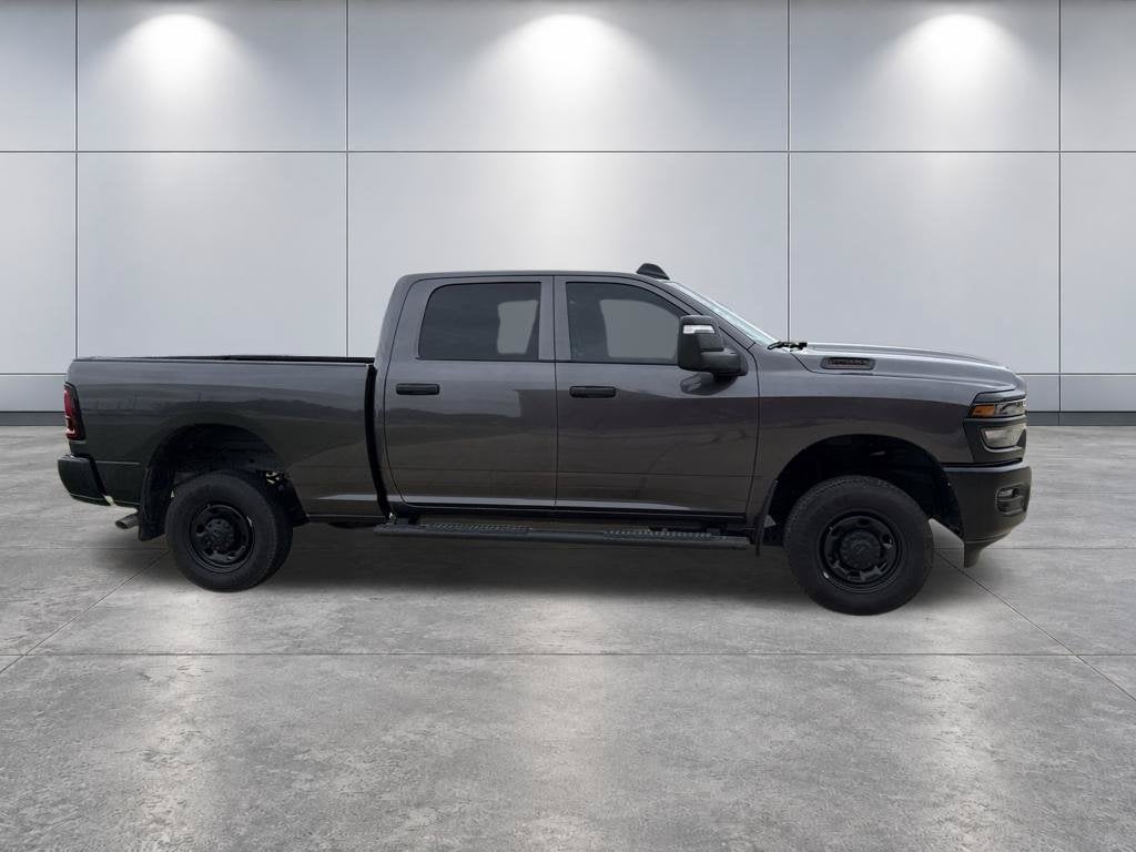 2025 RAM 2500 Tradesman Crew Cab 4x4 6'4' Box