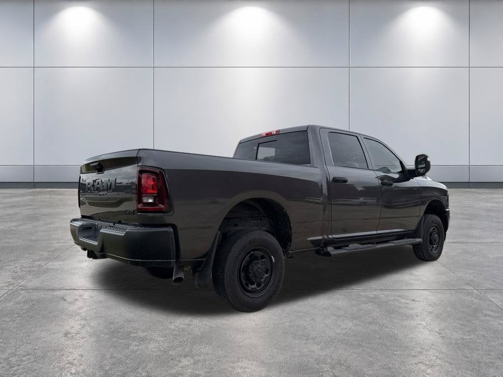 2025 RAM 2500 Tradesman Crew Cab 4x4 6'4' Box