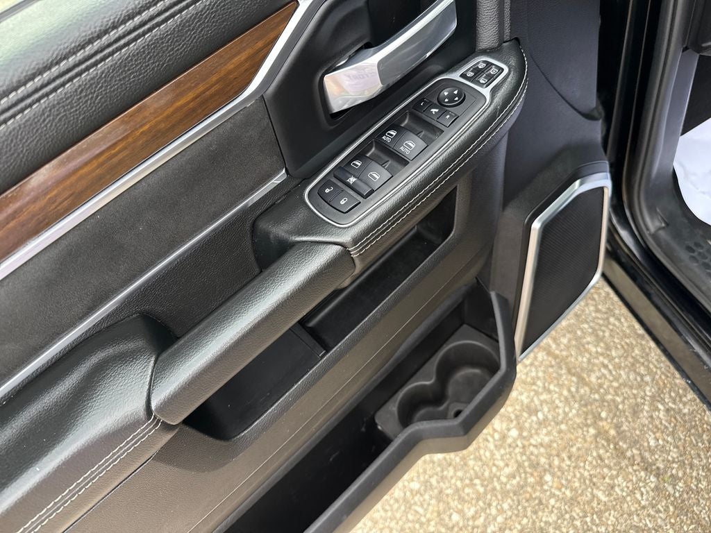 2024 RAM 2500 Laramie Crew Cab 4x4 6'4' Box