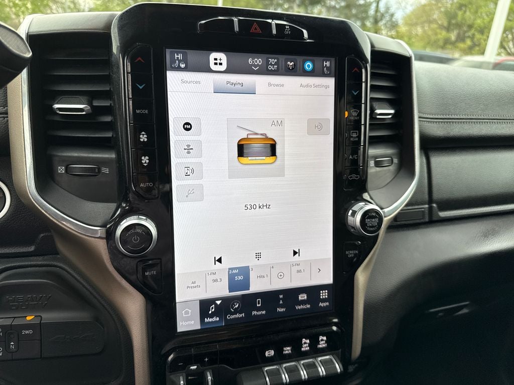 2024 RAM 2500 Laramie Crew Cab 4x4 6'4' Box