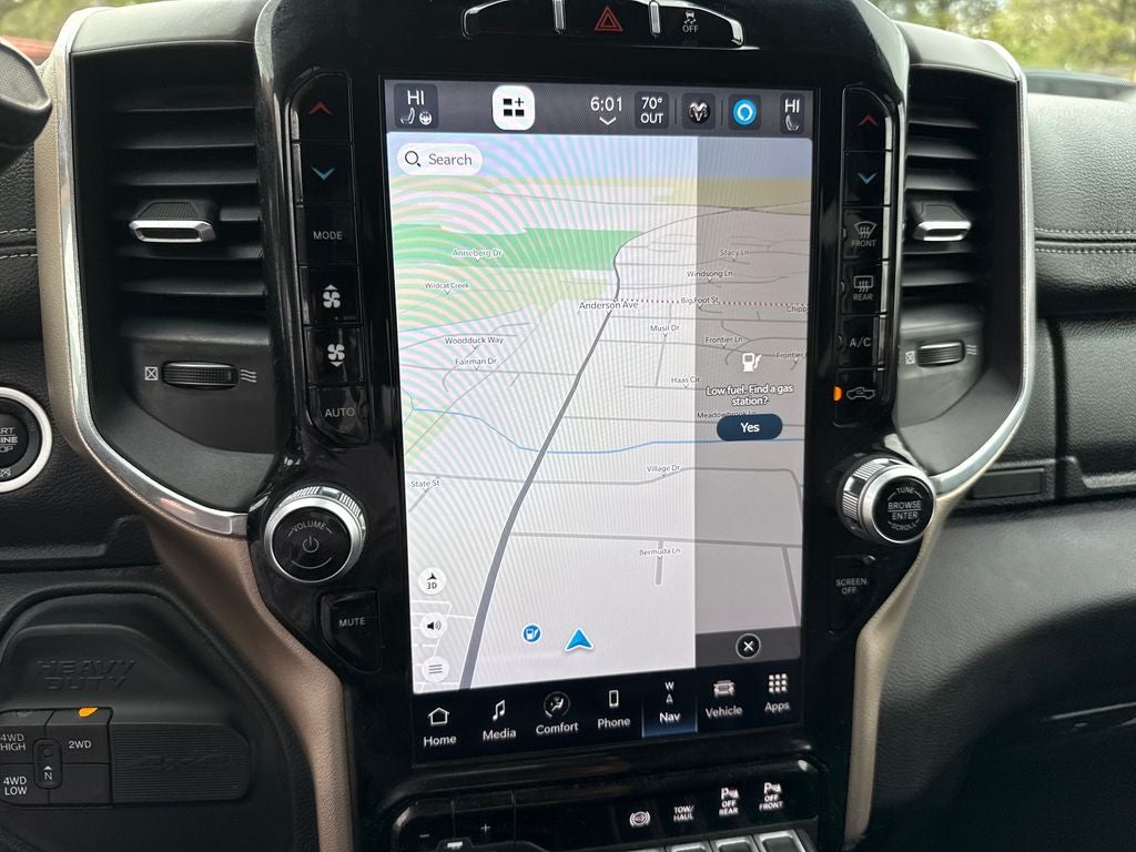 2024 RAM 2500 Laramie Crew Cab 4x4 6'4' Box