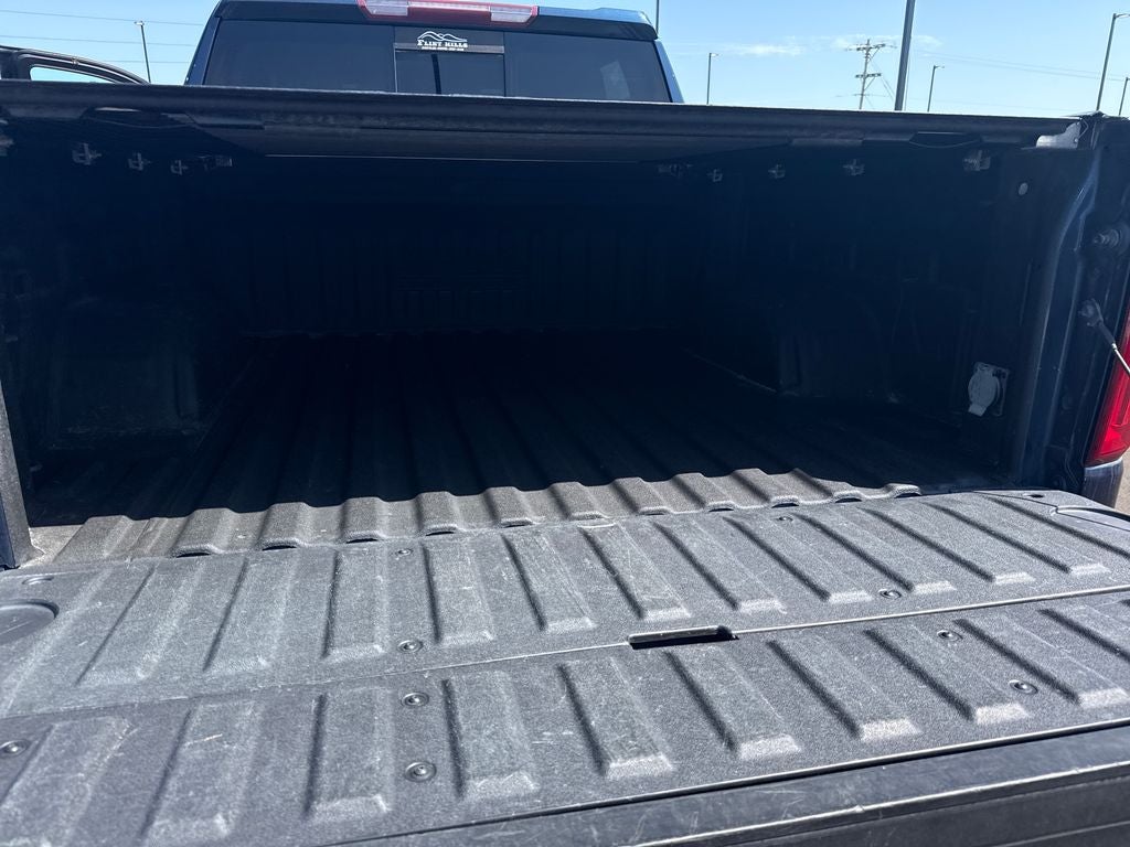 2022 Chevrolet Silverado 1500 LTD 4WD Crew Cab Short Bed High Country