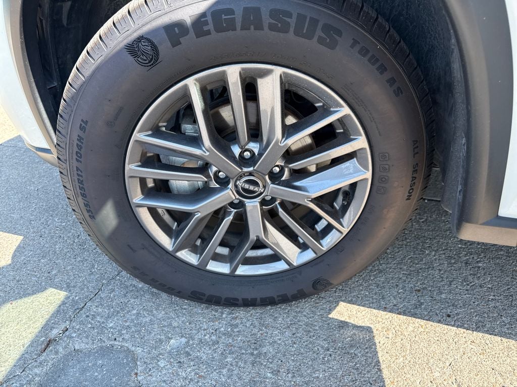 2024 Nissan Rogue S