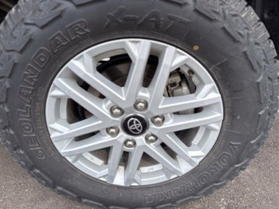 2025 Toyota Tundra 4WD SR5
