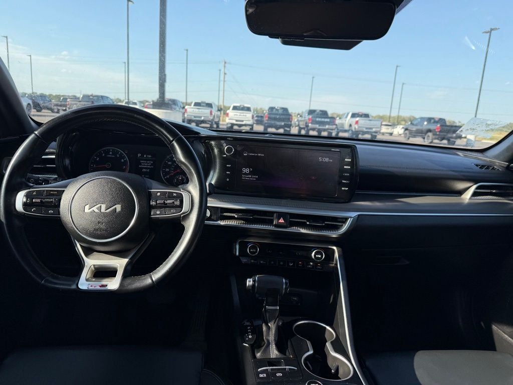 2022 Kia K5 GT-Line