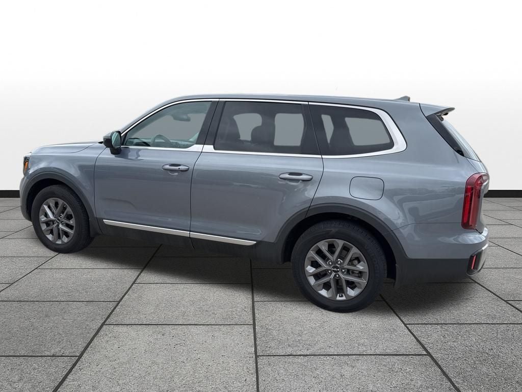 2023 Kia Telluride LX