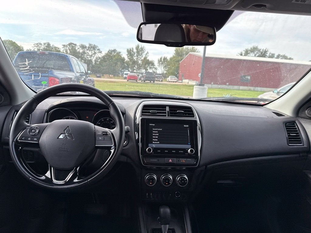 2025 Mitsubishi Outlander Sport 2.0 ES AWC