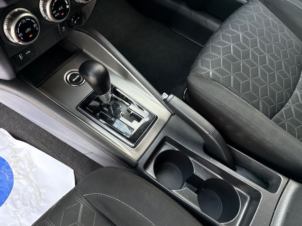2025 Mitsubishi Outlander Sport 2.0 ES AWC