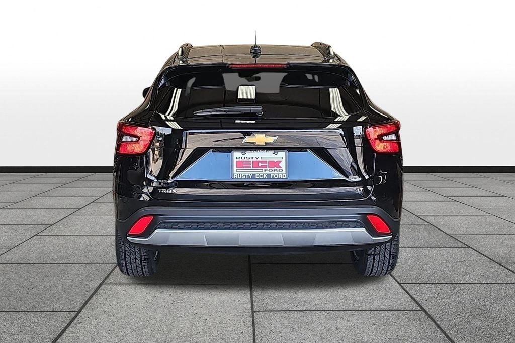2025 Chevrolet Trax FWD LT