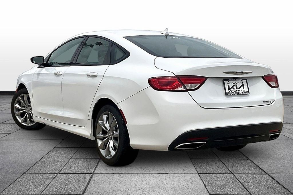 2015 Chrysler 200 S