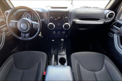 2016 Jeep Wrangler Unlimited Sahara
