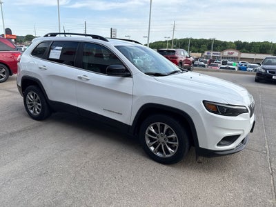 2022 Jeep Cherokee Latitude Lux
