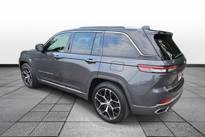 2022 Jeep Grand Cherokee Summit Reserve