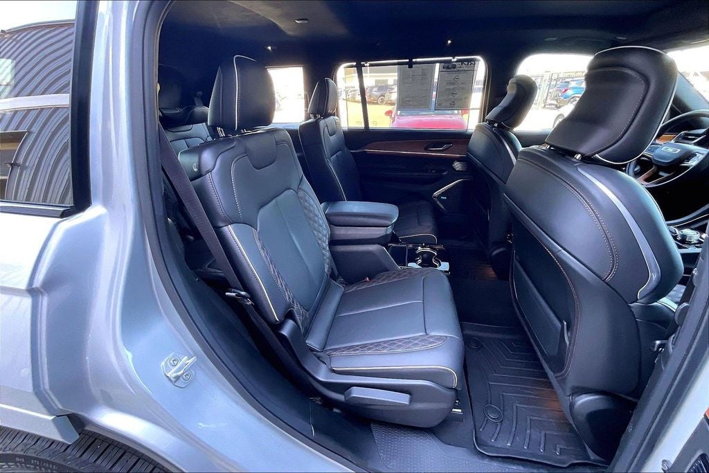 2025 Jeep Grand Cherokee L Summit