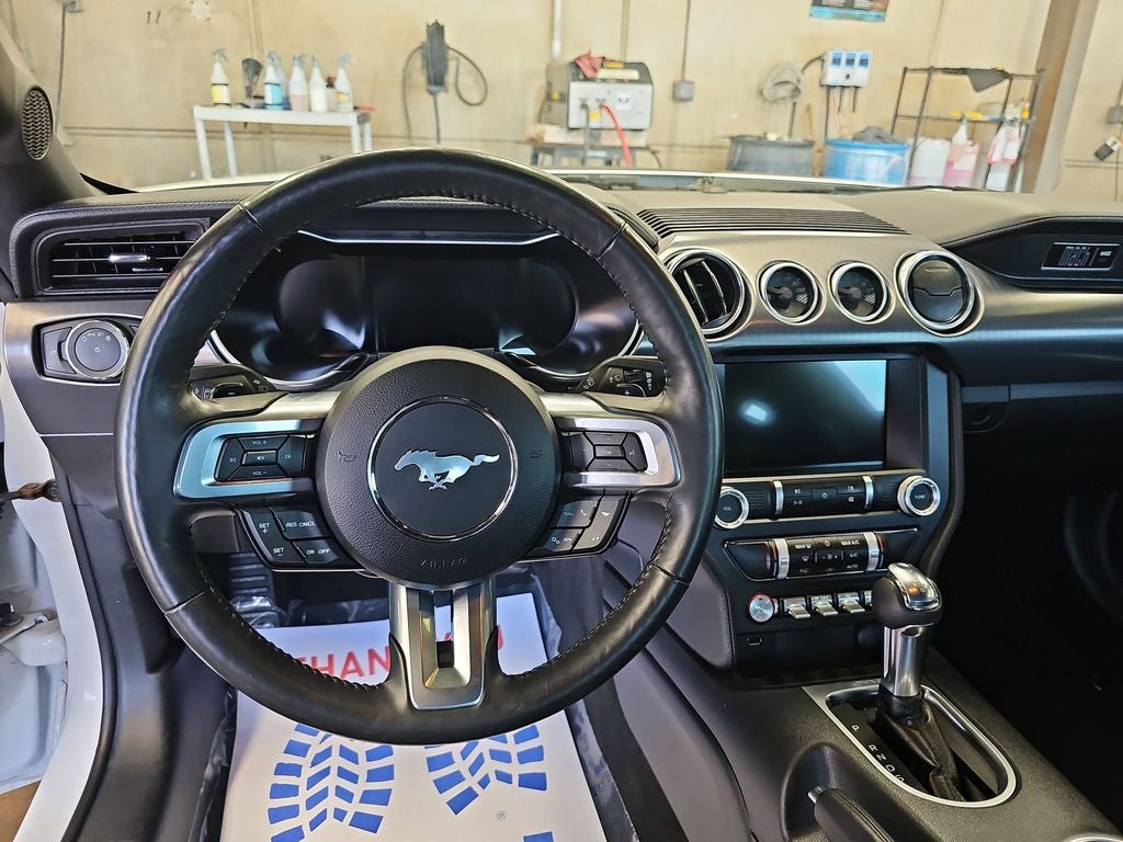 2022 Ford Mustang Mach 1