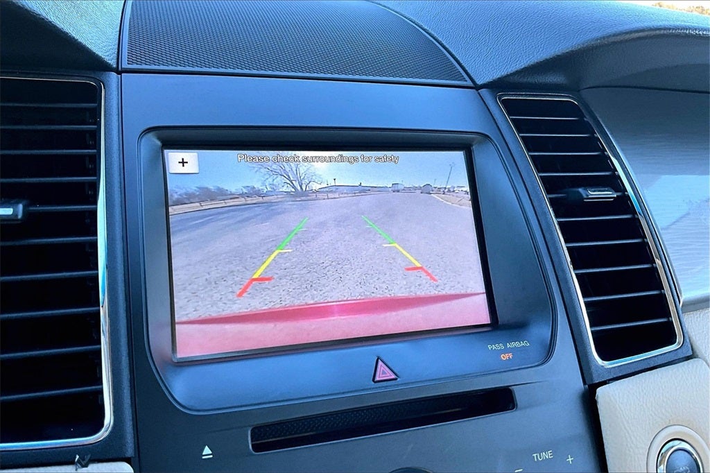 2017 Ford Taurus SEL