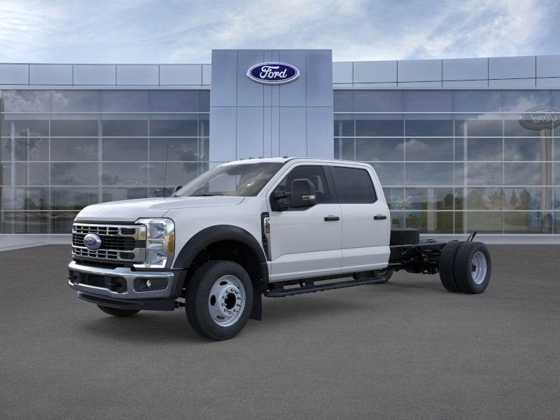 2025 Ford F-550SD XLT Chas Cab DRW