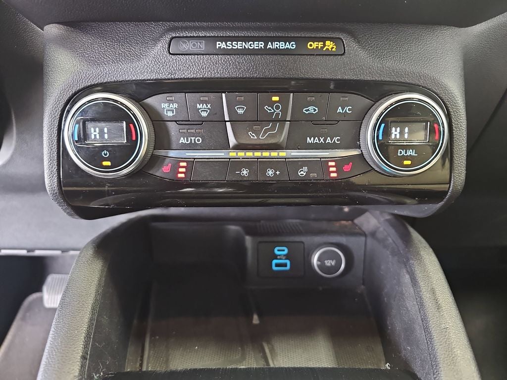 2021 Ford Escape Hybrid Titanium
