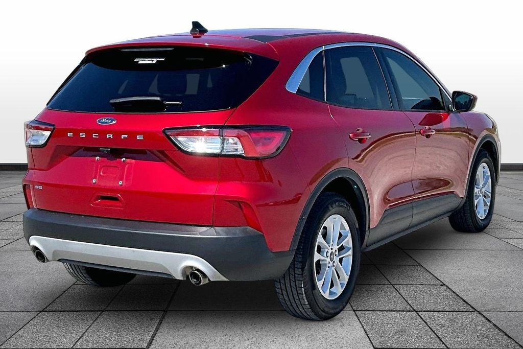 2021 Ford Escape SE