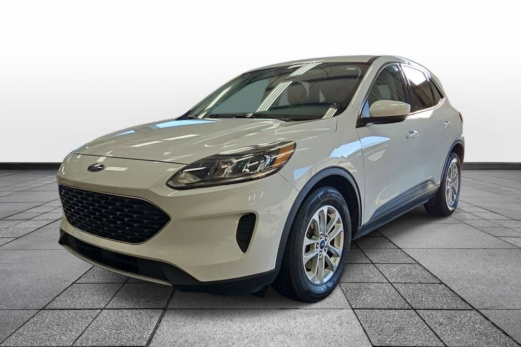 2021 Ford Escape SE FWD's photo