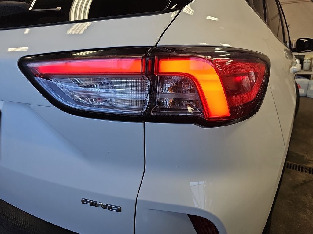 2021 Ford Escape Titanium