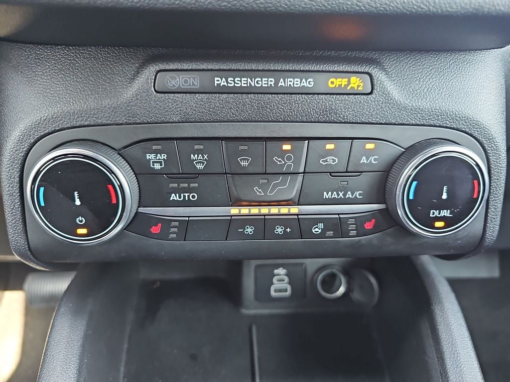 2025 Ford Escape ST-Line Select