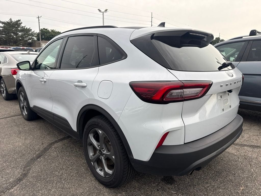 2025 Ford Escape ST-Line Select