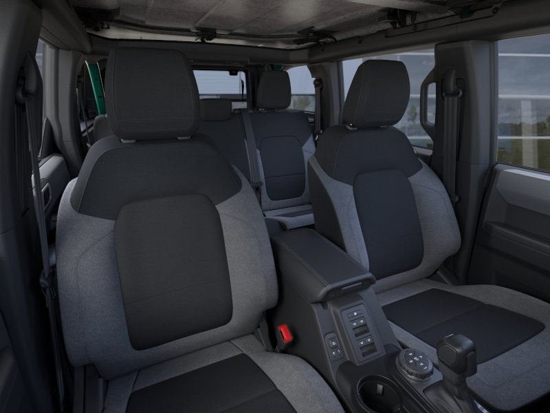 2025 Ford Bronco Base Sasquatch Pkg