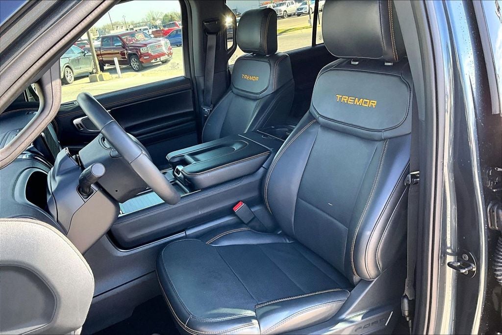 2025 Ford Expedition Tremor